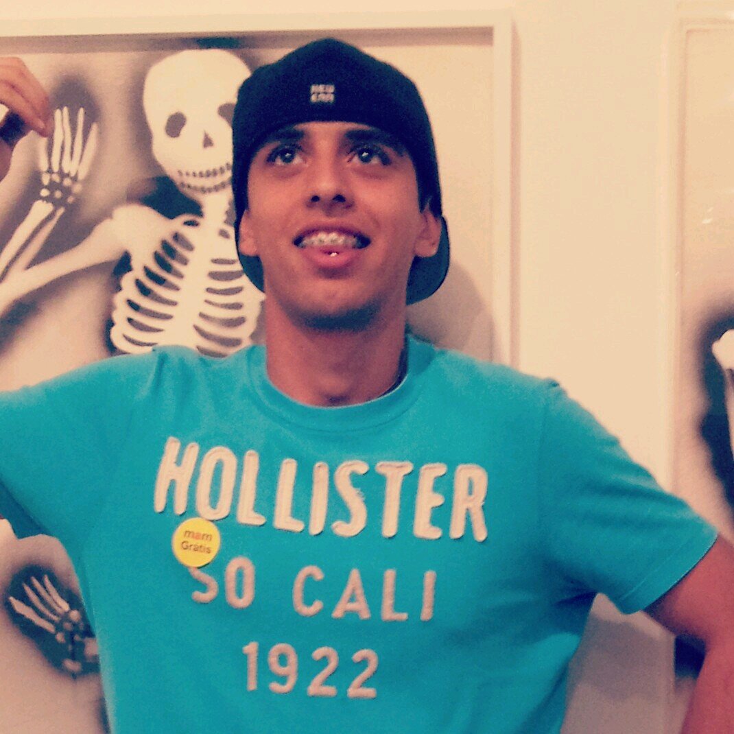 eu sou um lindo ;)