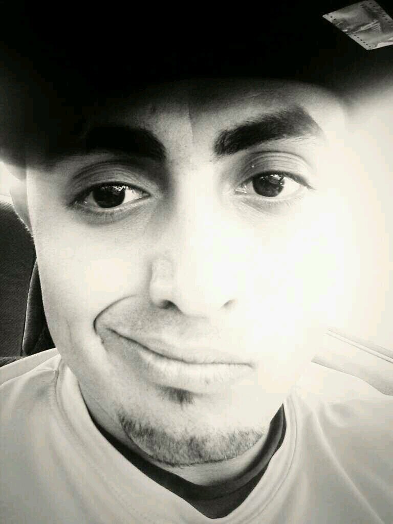 33.
Vegas. Young man, old soul. Music. Sports. AVG fantasy football. follow and subscribe on youtube.

IG: _DreDay_6 snapchat: dreday_6