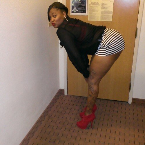 Im me, accept me for who I am or move around!