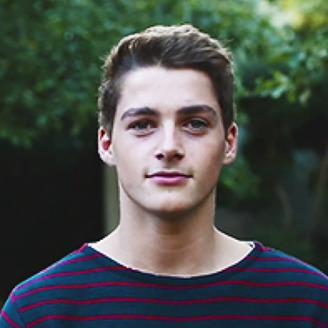 The name is Finn and I happen to be a twin. The internet is my second home. || FL.