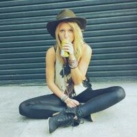 SashaNoon (@sashanoon) 's Twitter Profile