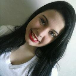 Minha melhor amiga.. ou uma melhor definição minha B. Se alguém a magoar, morre, tendeu? E um aviso, ela é minha, só minha. Te amo. S. dela aqui @glowheart17 ;*