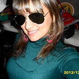 soy divertida simpatica y me encanta ¡¡¡vivir la vida con alegriiia!!!