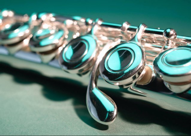 Flutists should follow.