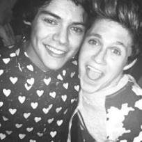 You all deserve at least 1/5 so heres hope! Please go follow @dicktion_narry , @extrodin_narry & @inawhileniall :) They both follow back! Thank you so much! xx