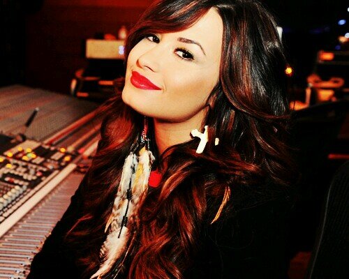Esse FC é dedica a maravilhosa cantora Demi Lovato