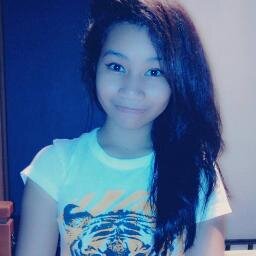 DANICA O. DIONISIO | MAGANDA AKO ♥ huehue |
