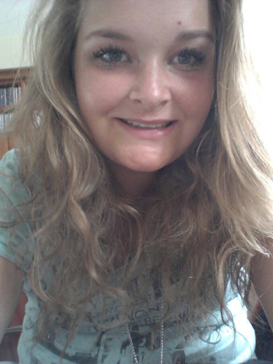 Live laugh love.