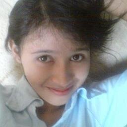 Vanesafira's profile picture. love and miss always come to my heart life dont trouble maker so must enjoy and happiness