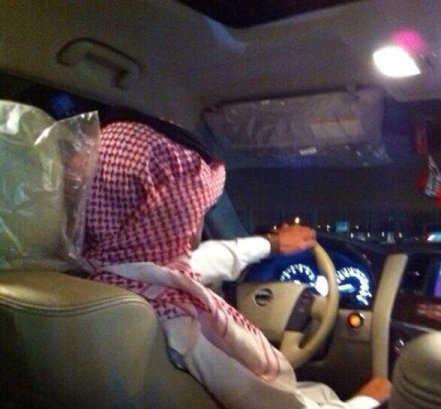 ليس كل ما أكتبـہ حكآيـہ عن وآقعي وإنما هي گلمات رآقت لي وقد يحتاجها غيري ' ● Bвм̵̵ » 73CD6C6D