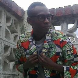 fashion designer/aspiring photographer.i dress individuals to celebs.........