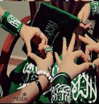 انـــا فتـــاه فــــي عمــــق الزهــــــوور مــن هوايـــاتي التصويــر اشكــــر كــل مــن تــابعنـي