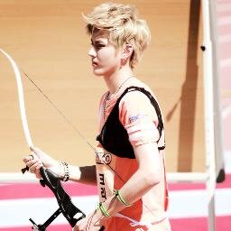 Yo I'm Exo's Extraordinary Krispy Kreme. absolute awkward person.