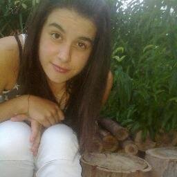 sigo de vlota no facebook no ask e aqui :)) *o* 3 Amo koalas ask-http://t.co/YjdTinrT0h Facebok-https://t.co/O39dv67W5d