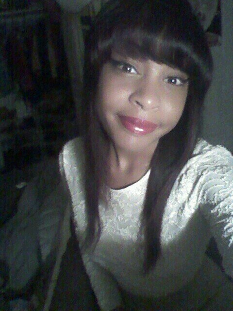 Yeo ! Follow me on instagram ?» sierrrraaaa__  Another day another nickel. Alergic to bums