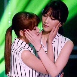 แอคนี้ ฟรีฟอล #KARA ♦ รีสนั่นทล.♦ ไม่สนว่าจะทวิตอะไร ถ้าติดแท็กนี้  #숙녀가못돼 กูจะรี