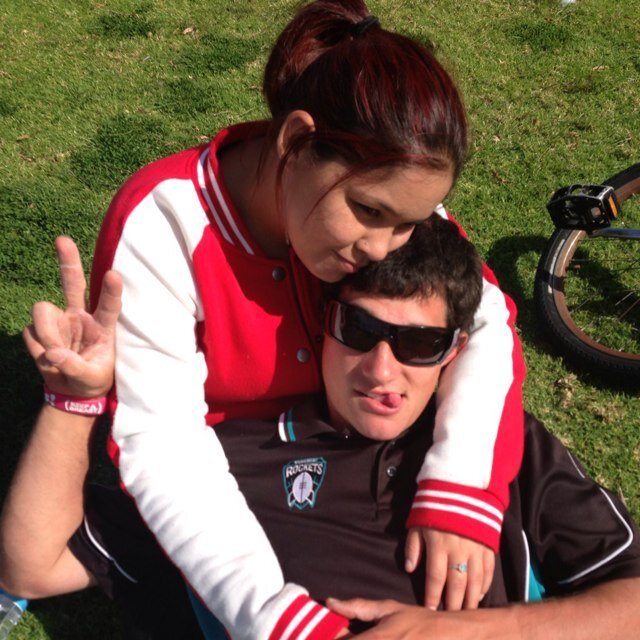 South african :) live in perth..

Love being with friends and family :)