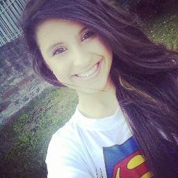 Lua cheia, desliga o farol, namora comigo a espera do sol. ❥ Luto. @MarcellaMuller_ s2