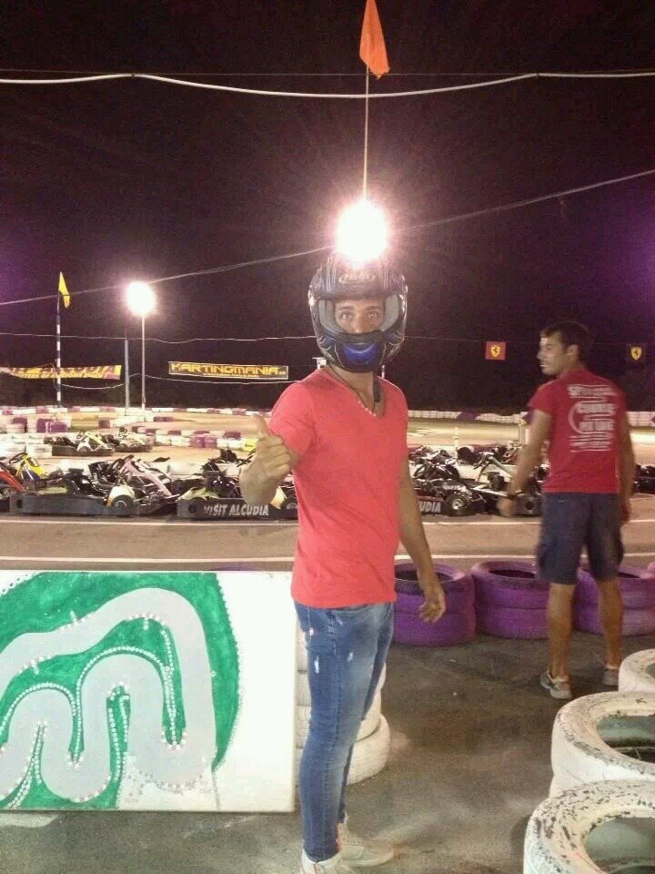 overboost89's profile picture. 