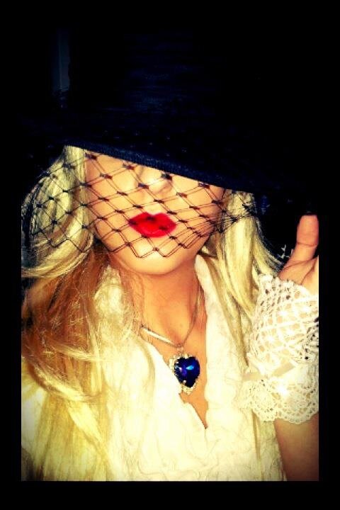 ToxicFox_Dion's profile picture. Business Executive @ToxicFox
Views are strictly my own