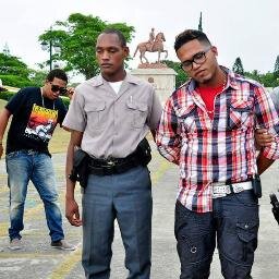 Edward Flow La Cara De Lo Vegano Y El Guerrero Aterror / - RD Jimenez Puntiel Recors La Compañia