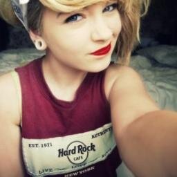 meuamormeucoco's profile picture. bom aqui expresso meus sentimentos e tudo mais, segue ? :3