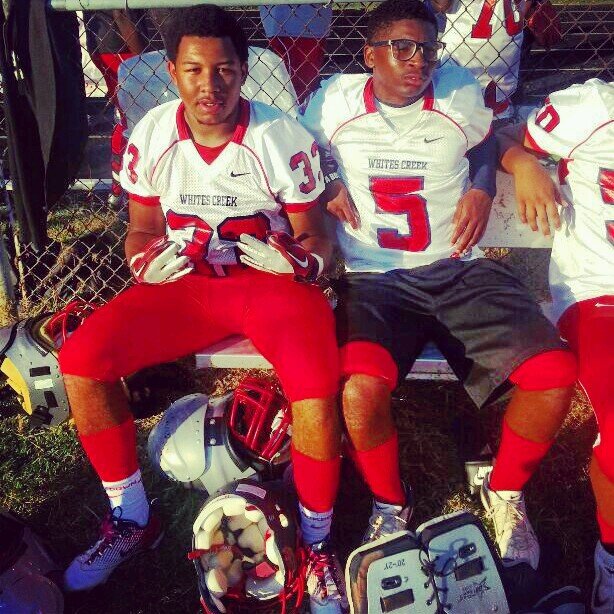 trynna be da best i can be btw #51 #WHITESCREEK c/o 2014 i like money makes a difference but don't make u diffrent