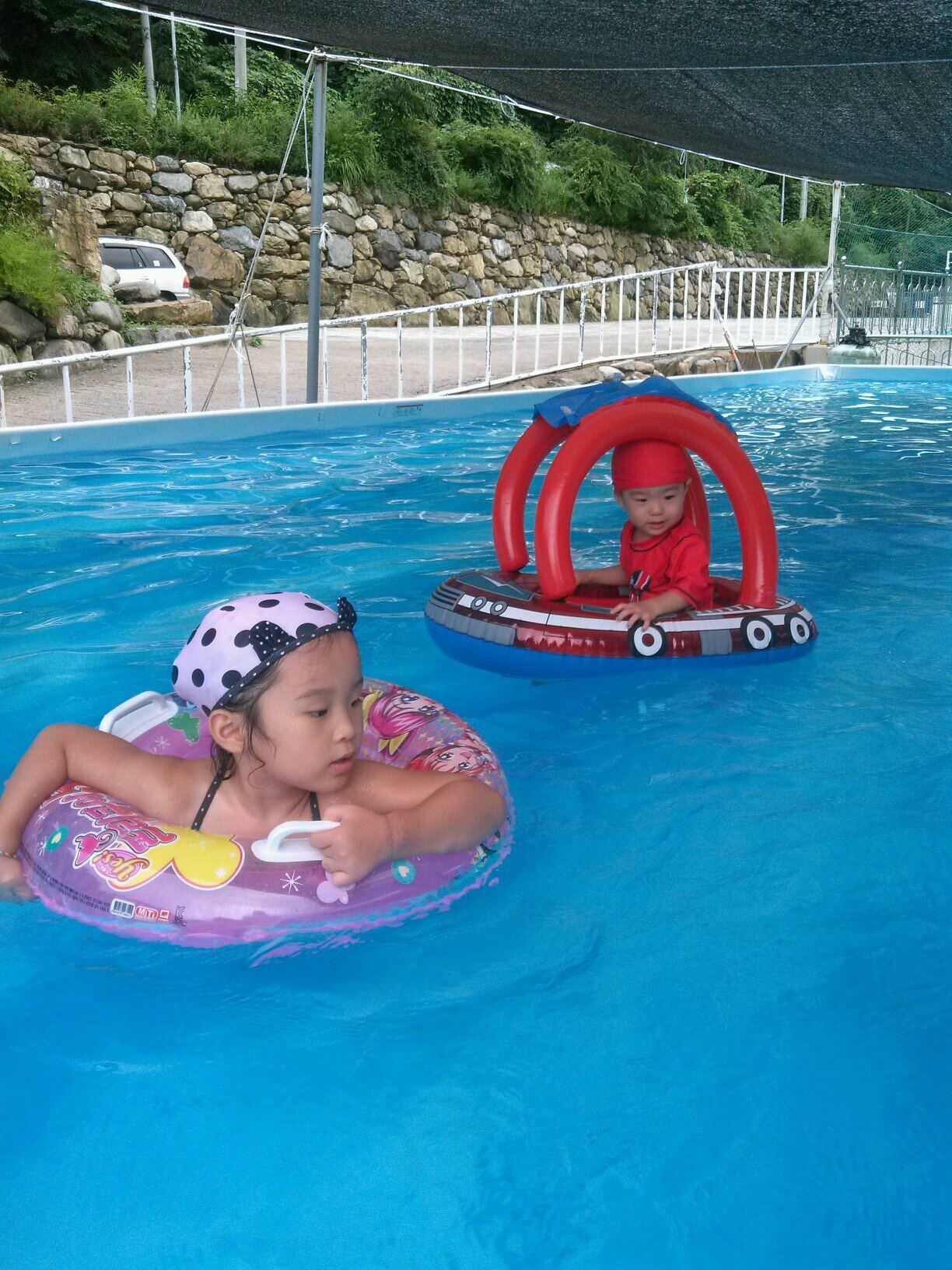 hong5356's profile picture. 