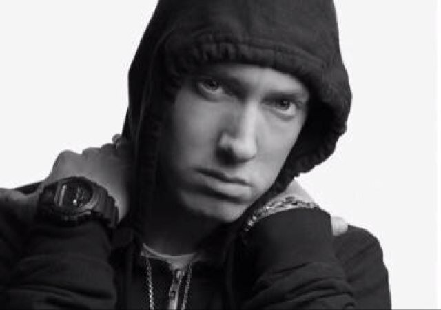 oshhmegs's profile picture. EMINƎM can be my SUPERMAN #teamshady #stan #femalestan. #teamjordan #geek #rugby