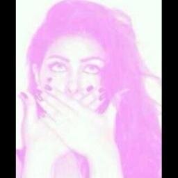 UAEU student  KIK:amina_lv