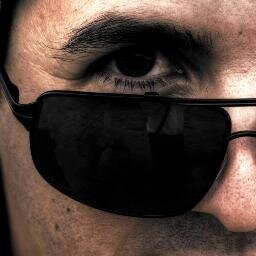 ruisemcfly's profile picture. Creador de contenido, fanático del mundo 360, consumidor de Podcast y siempre "Me lo curro más"