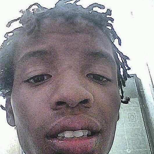 Too many fucking chains on .! Young nigga trying to make it