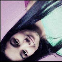 ♪Nαõ s0u peerfeeitα,neim donα dα verdde.o meu jeito de ser αs vezes incomodα os outros-  Charlie Brown Jr. Avril Lavigne ♥.♥ R.N ROCK e  SKATE ♥ Nah Véia