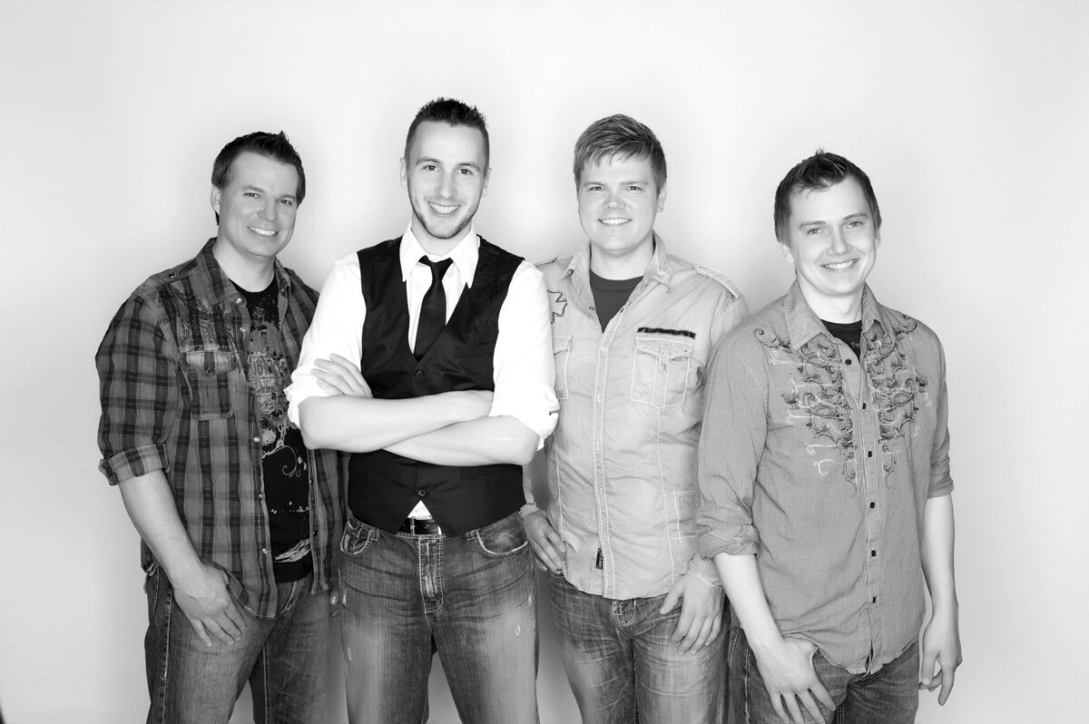 The Midwest's best wedding and special event band!