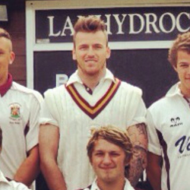 TomTreFooo's profile picture. Pasties. Instagram- feweyyy