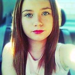 I come from Polish. I am 15 years old. I like dancing and listening to music. She writes her own songs which are sometimes singing. I write my blog .