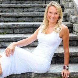 Marketing & Communications.  Fashion, Fine Wine & Fitness Lover.