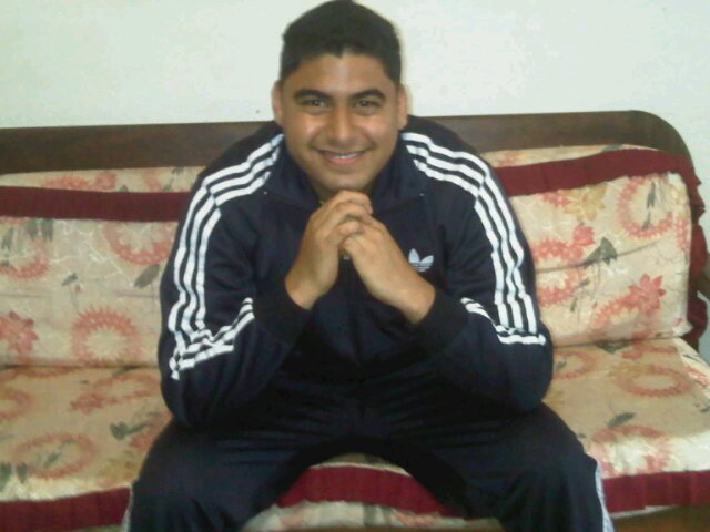 andersonpipo2's profile picture. La vida es una sola y vivirla feliz es lo mejor! Que viva la vida y el futbol tanbn! Jaja
