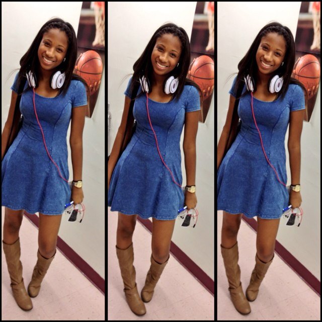 Lips So French , Ass So Spanish 