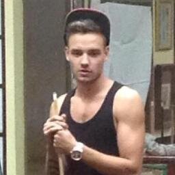 You deserve a Liam follow
