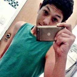 Oii , Bem vindos.. ;D , Me adc no Facebook, aceito todos !