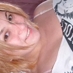 karollisss_'s profile picture. nenhuma forma de expreção muda o seu carater,apenas mostra a quem estiver interessado a força dele...