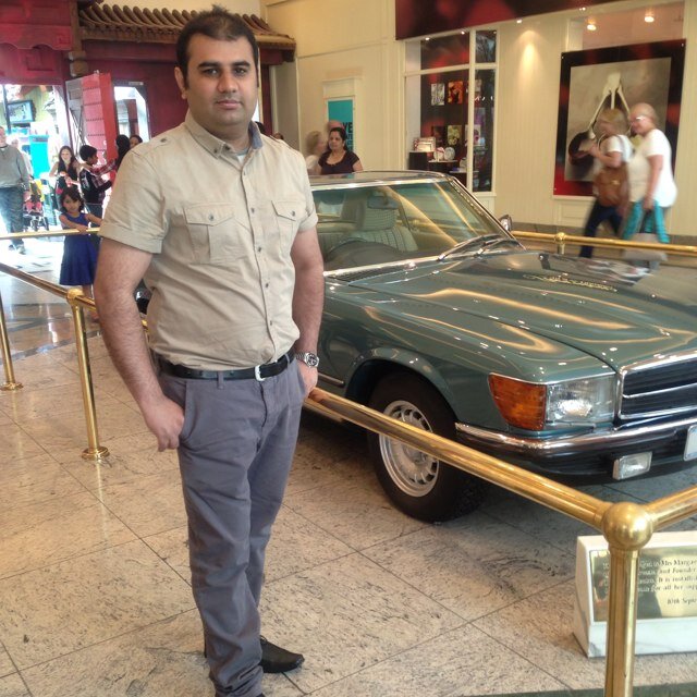 momobhalu's profile picture. 