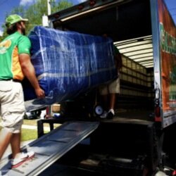 AreYouMovingVA's profile picture. A Service That Works Puts Quality First