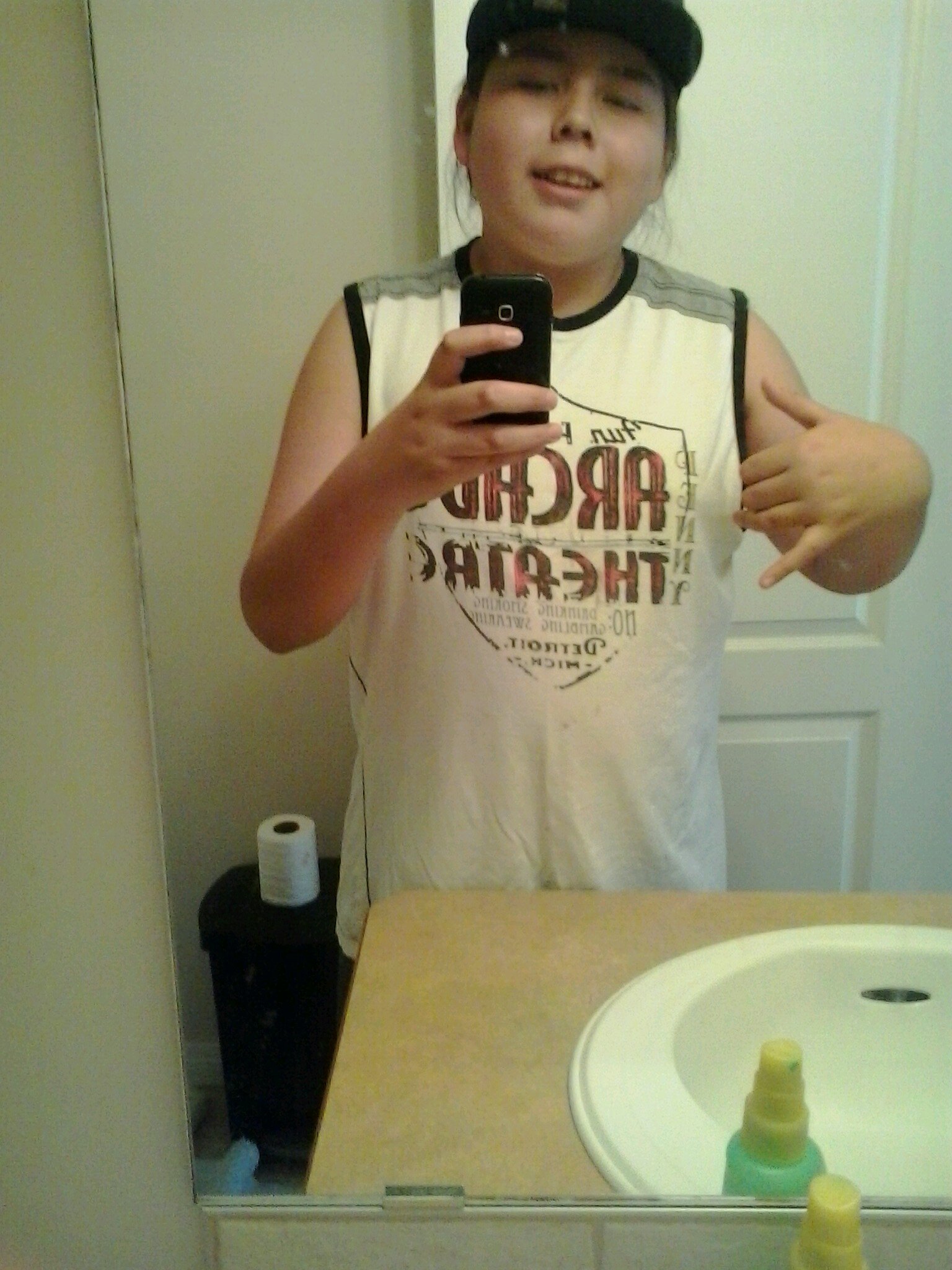 hey peeps um my name is kidd swagg um ilve in a place called canada and i go to crowther momorial