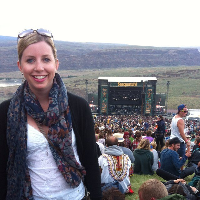 Senior Recruiter @EA, seeker of top and diverse talent, outdoor enthusiast, lover of food and wine