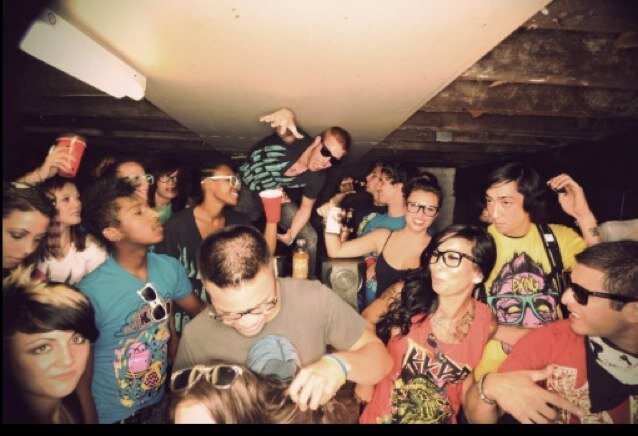 Instagram: stlparties Kik: stlparties You wanna rage well we got da parties all you gotta do is follow us. There's no time to think only time to drink and party