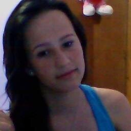 se um dia eu me afastar saiba que tentei de todas maneiras,ficar do seu lado!!