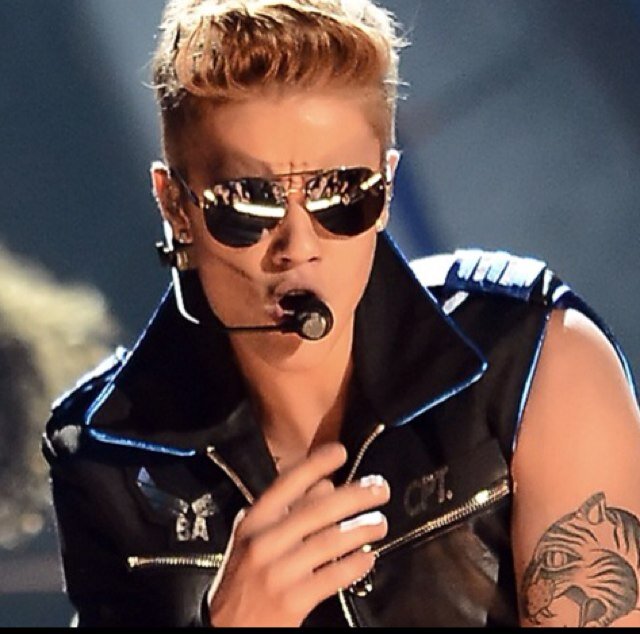 Sou beliber para sempre tenho muitas amigas mas não se compara a familia beliber principalmente as do brasil