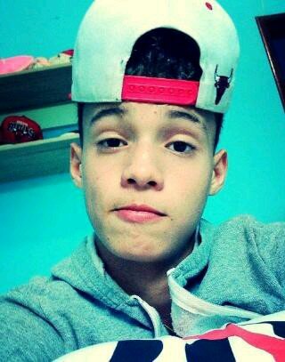 A morte é uma coisa que acaba com a vida :|